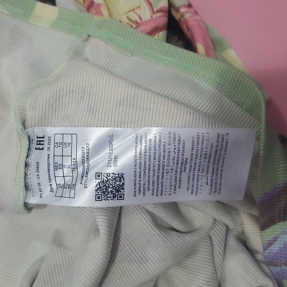 Guess Tropical Leaf Print Dress Size XL - Picture 6 of 6